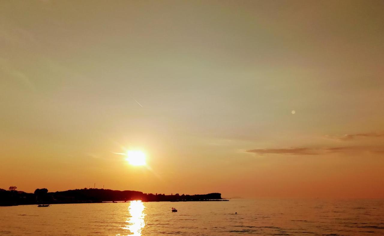 Nikos Seaside Apartments Litheres 외부 사진