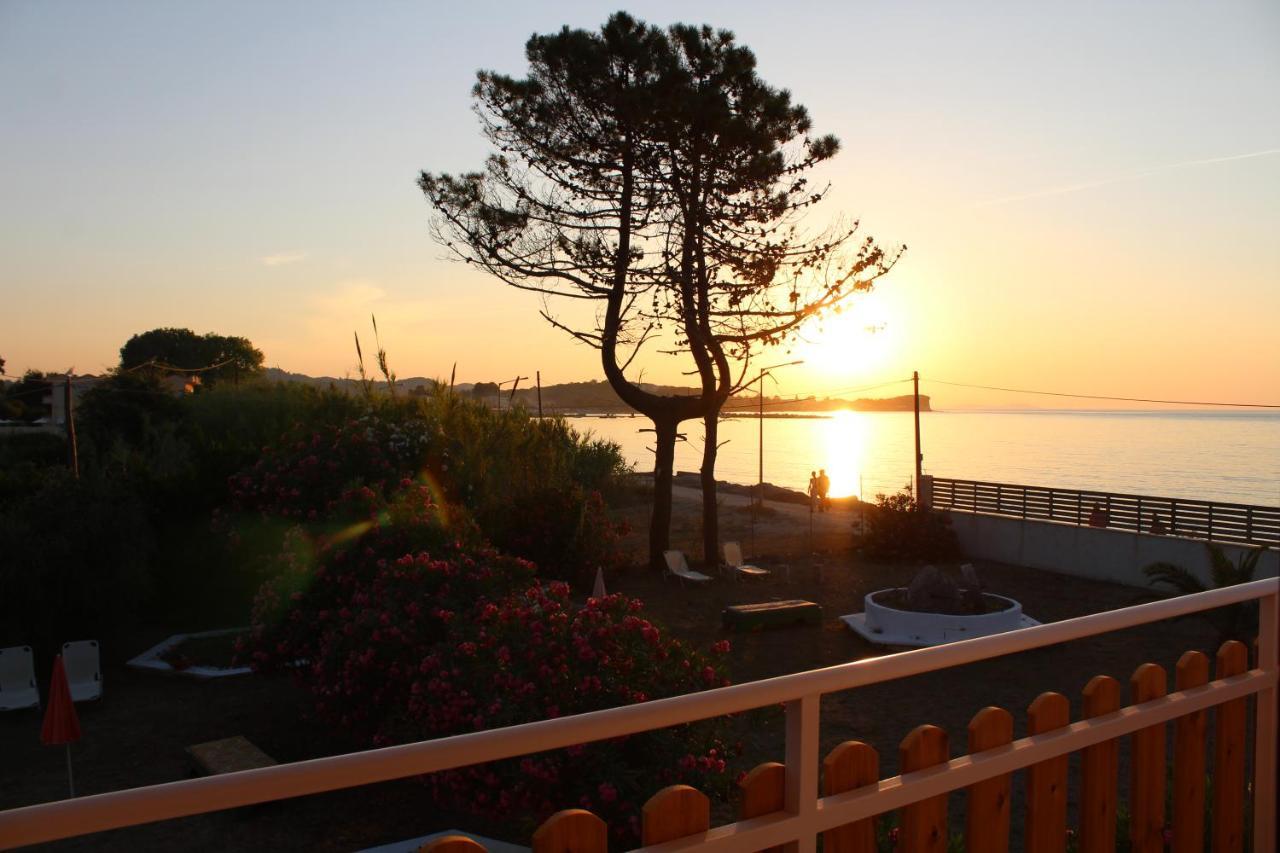 Nikos Seaside Apartments Litheres 외부 사진